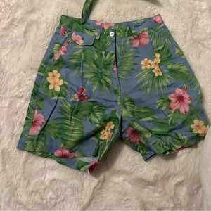 Ralph Lauren linen shorts.. size 4P